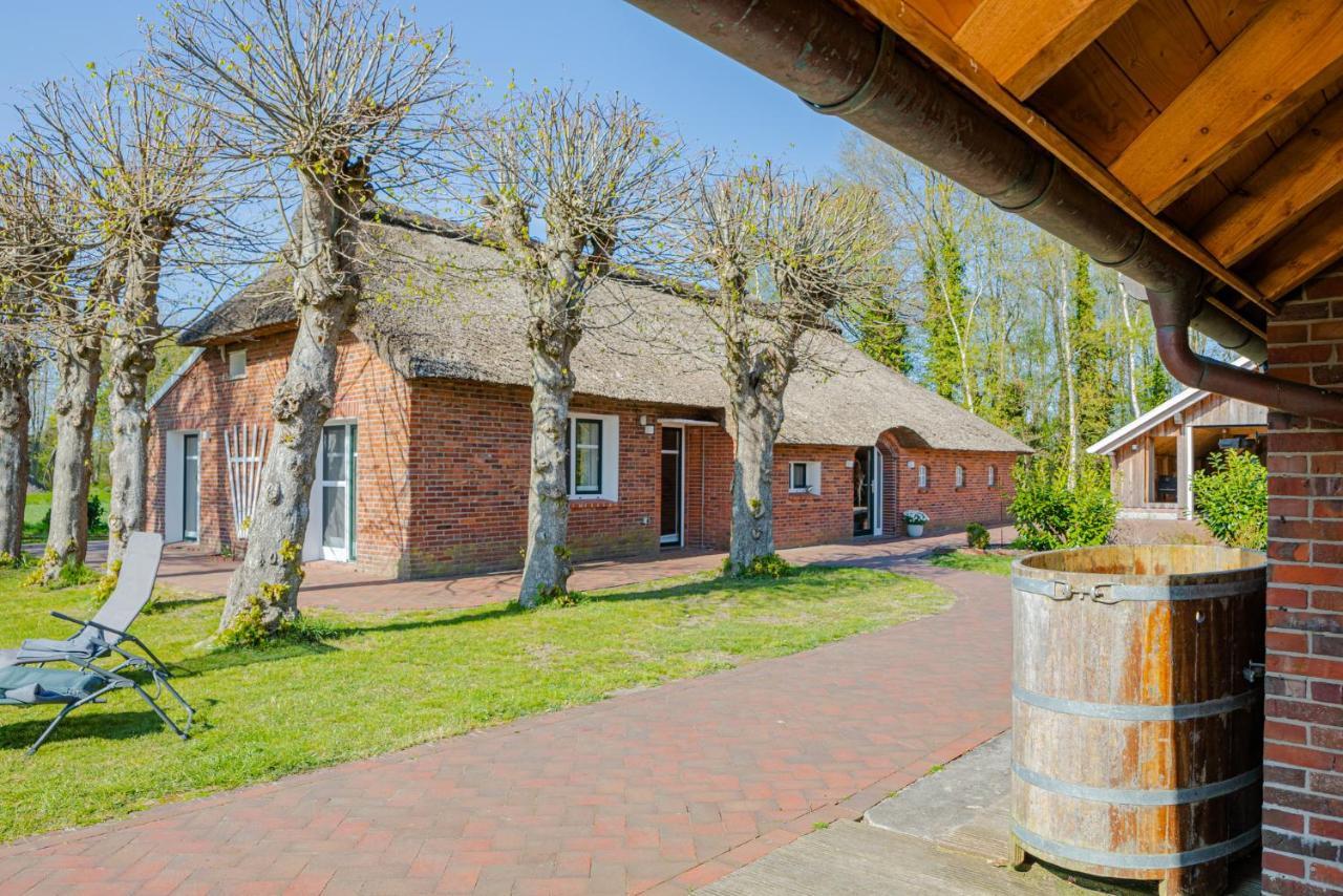 Reetdach Ostfriesenhaus Villa Südbrookmerland Eksteriør bilde