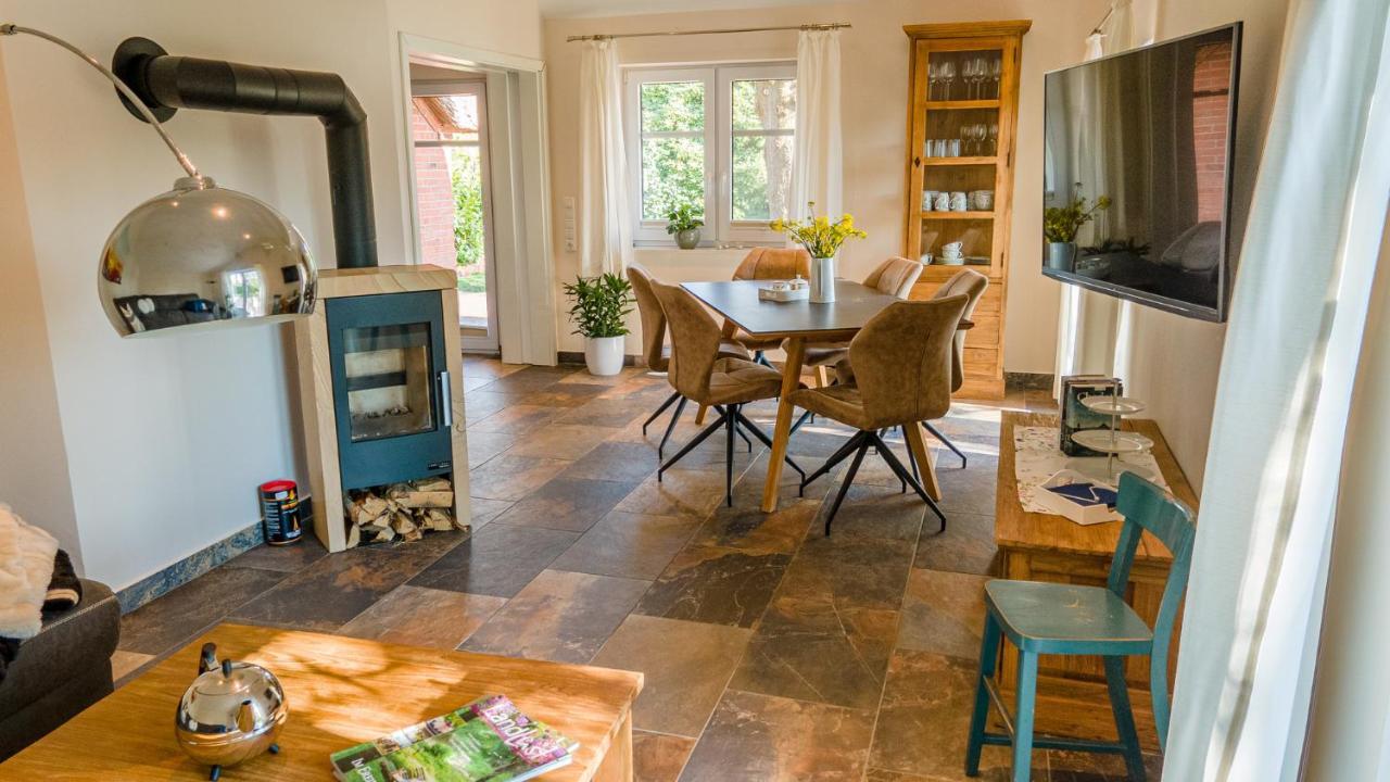 Reetdach Ostfriesenhaus Villa Südbrookmerland Eksteriør bilde